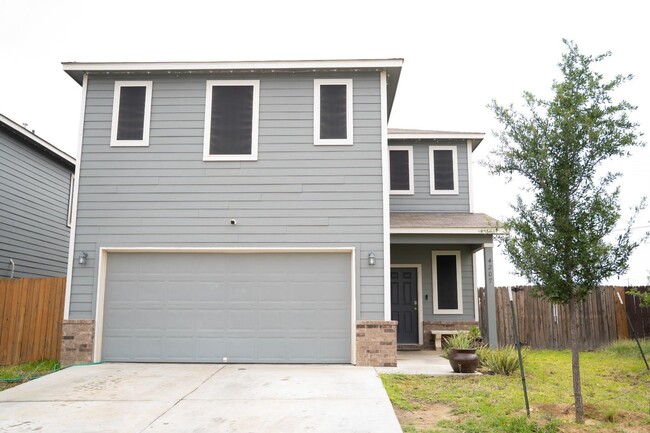 Building Photo - 4207 Lorisa Dr