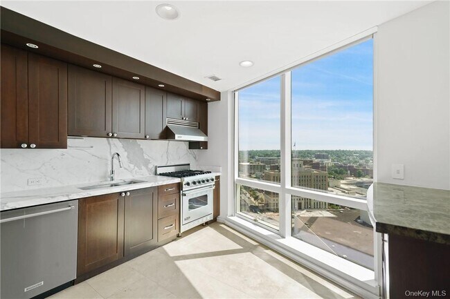 Photo - 1 Renaissance Square Unit 21E