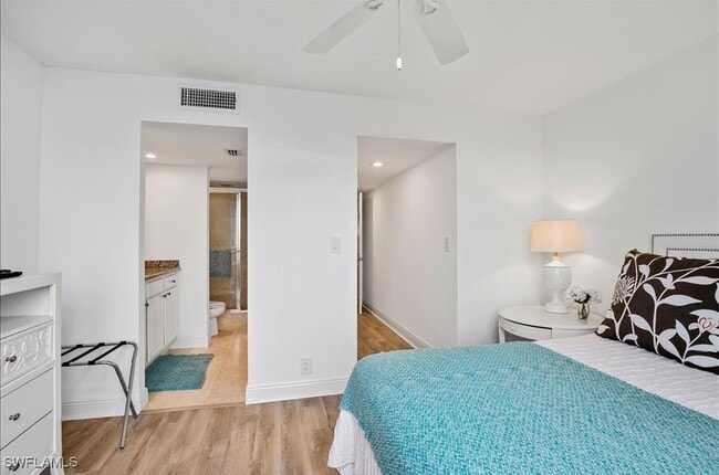 Photo - 5 Bluebill Ave Unit 505/605