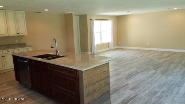 Photo - 652 Pelican Bay Dr