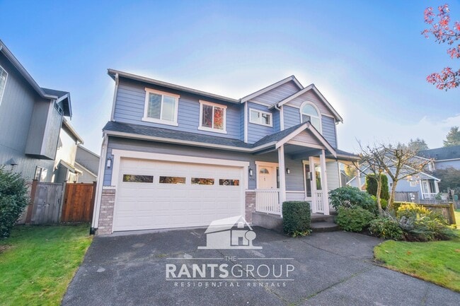 Building Photo - Spacious home in a fantastic neighborhood