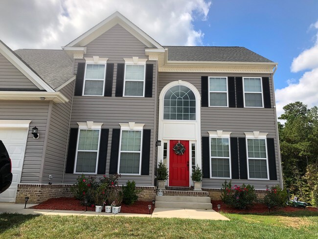 Photo - 21169 Elizabeth Hill St