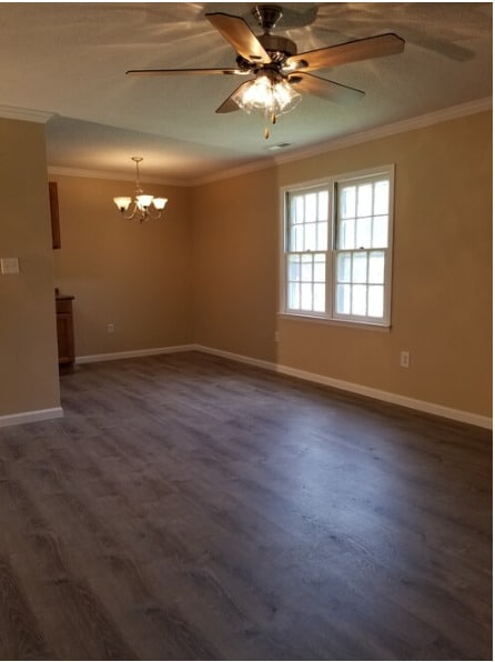 Photo - 1300 Oakwood Ave NE