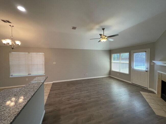 Photo - 1521 Carrigan Ln