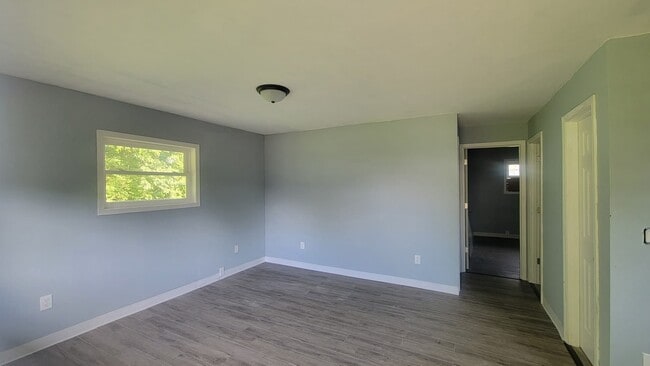 Photo - 1107 N State St