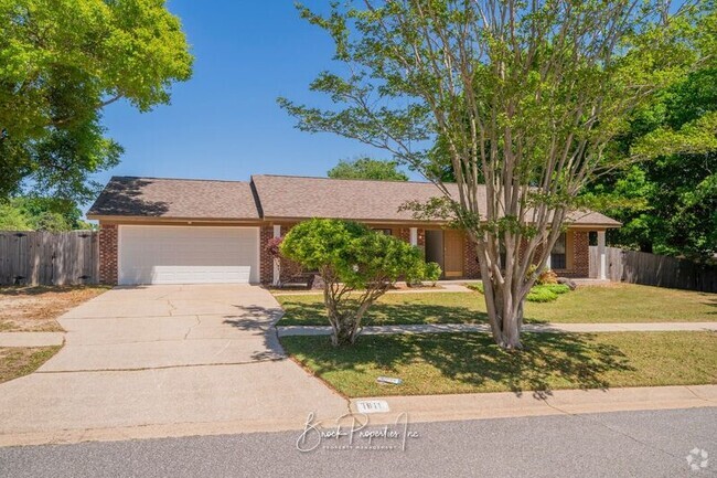 Building Photo - 7811 Woodpointe Dr Rental