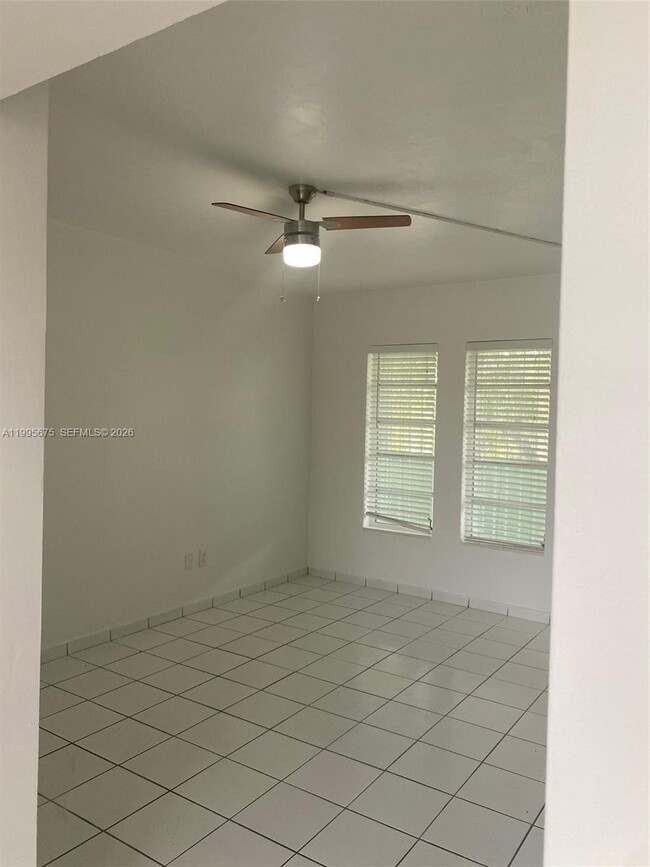 Photo - 701 S Royal Poinciana Blvd Unit 8
