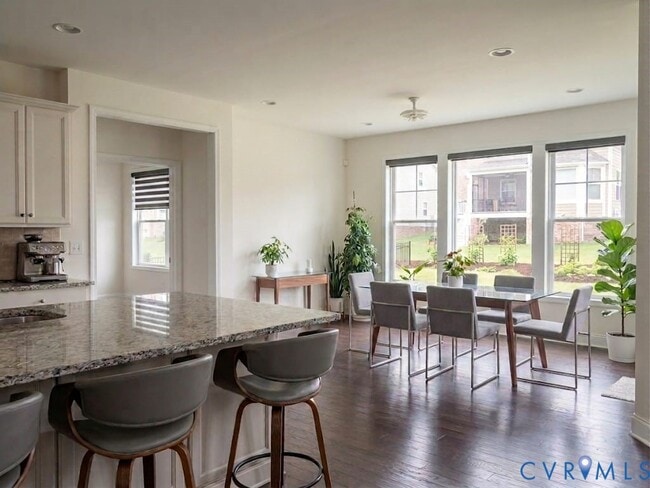 Photo - 18037 Bay Pt Wy