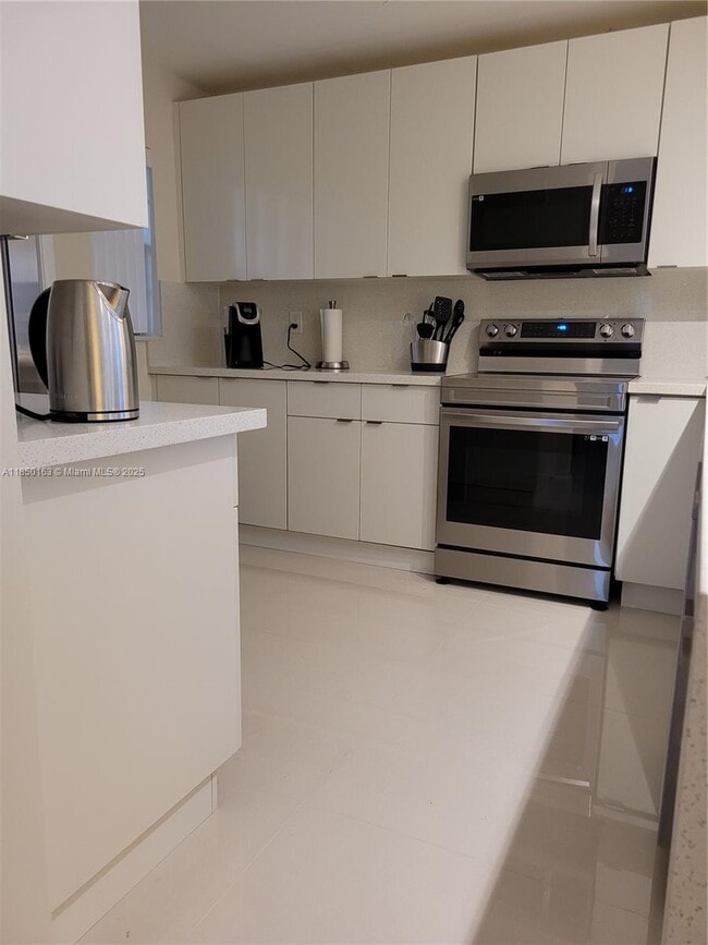 Photo - 8101 SW 24th Ct Unit 108