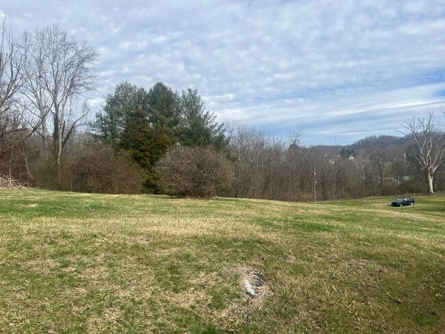 Photo - ONE LEVEL BRICK RANCHER WITH EXTRA LARGE LOT
