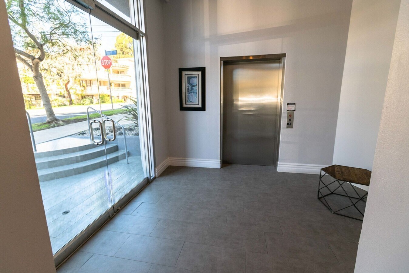 Photo - 16070 Sunset Blvd