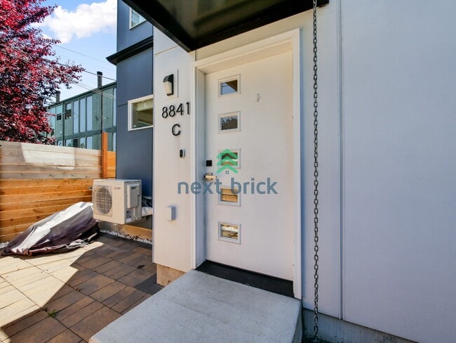 Photo - 2 Bed 2 Bath Spacious Townhome