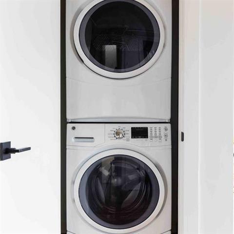 Photo - 3721 N Hall St Unit 203