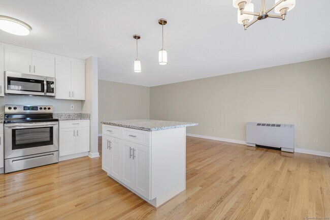 Photo - 115 S Main St Unit C21