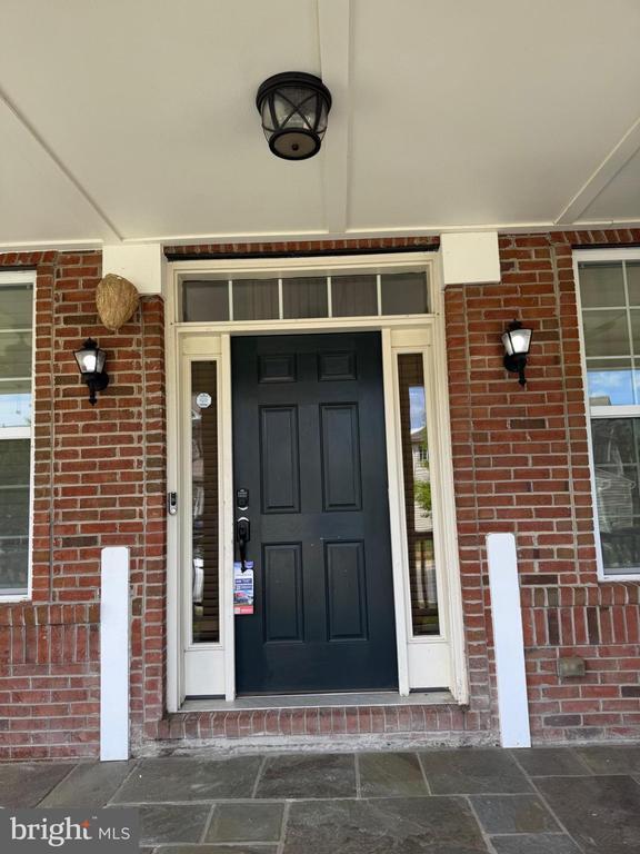 Photo - 24877 Myers Glen Pl