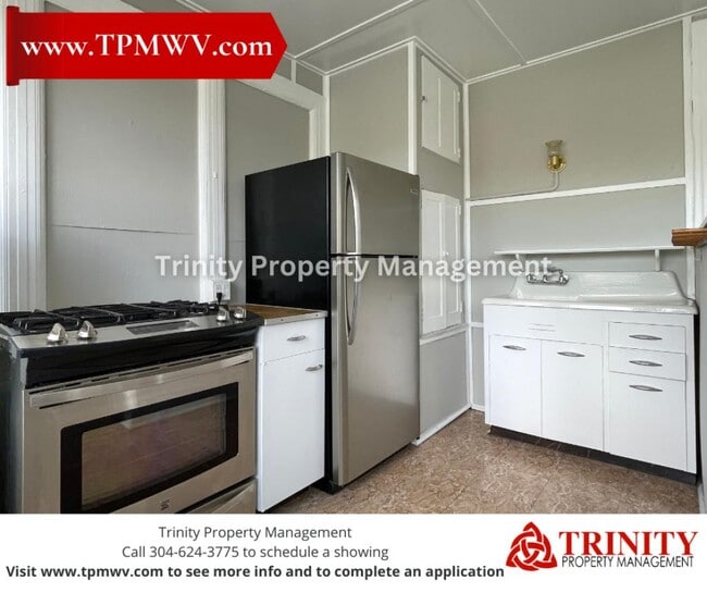 Building Photo - 628 Mulberry Ave