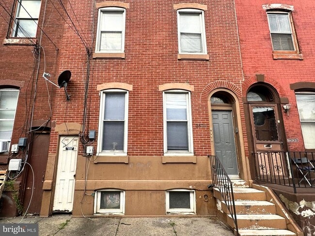 Building Photo - 2528 N 5th St Unit 1 Rental