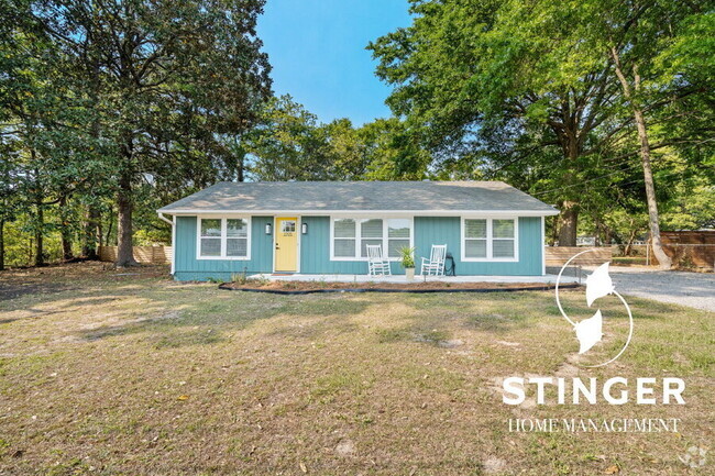 Building Photo - 2705 Jones Ave Rental