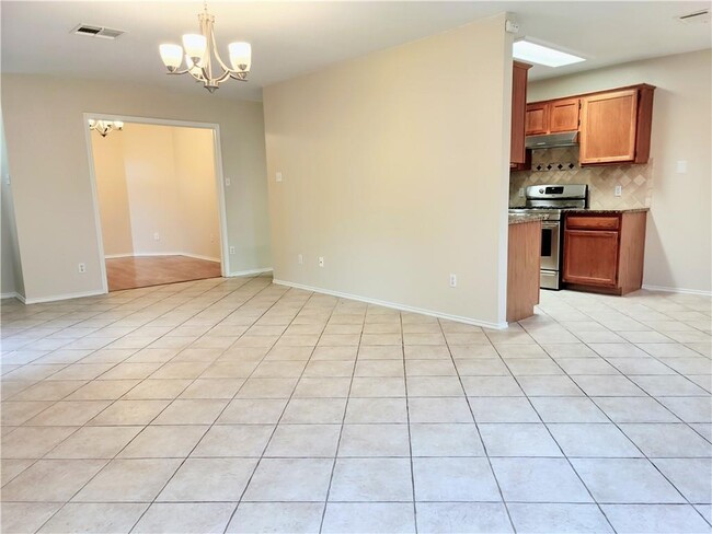 Photo - 1009 Horseman Cove
