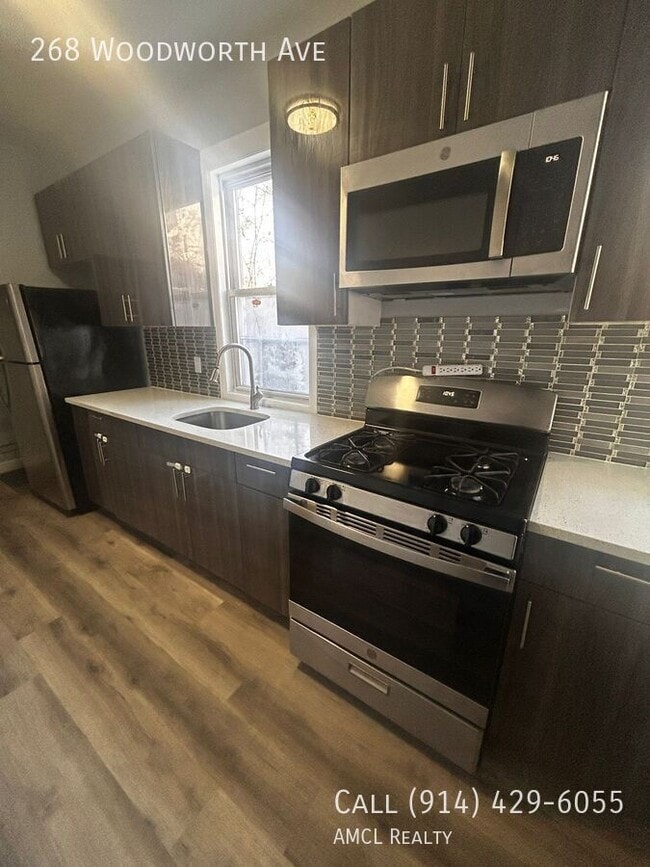 Photo - 268 Woodworth Ave