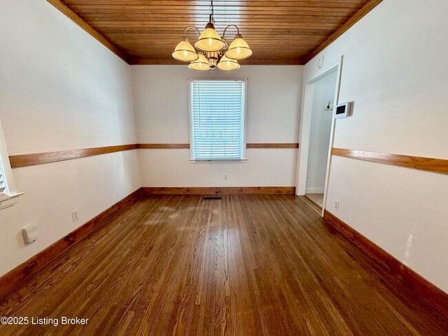 Photo - 628 Harris Pl