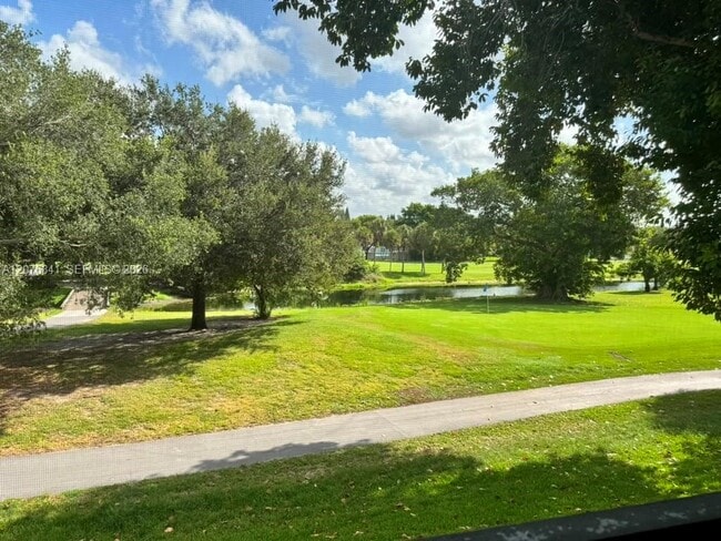 3960 NW 87th Ave Unit 3960