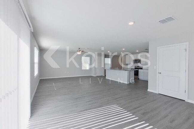 Photo - 8621 SW 43rd Ter