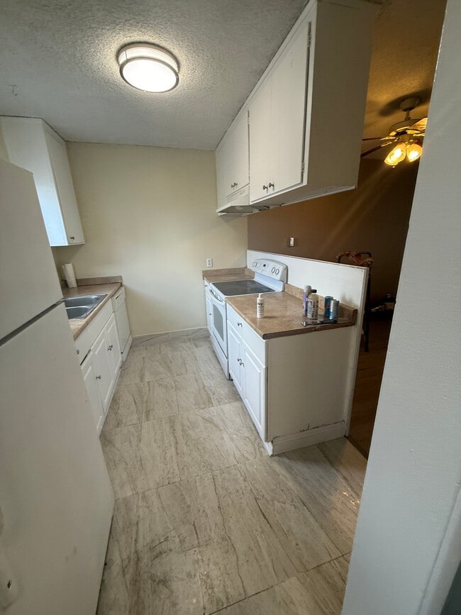 Photo - 4530 Vandever Ave