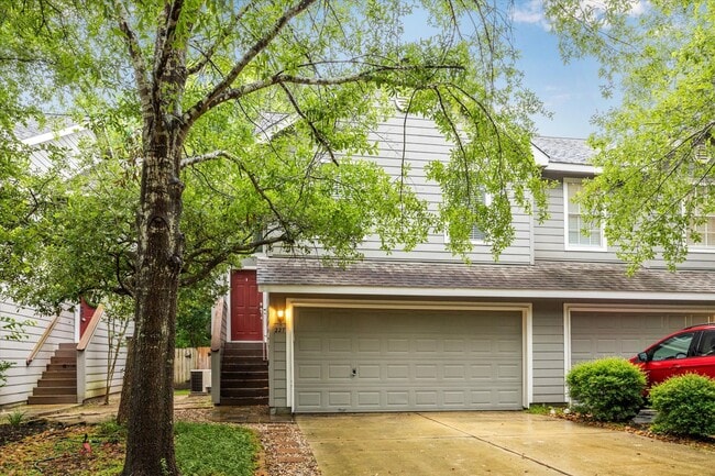 Photo - 227 Blushwood Pl