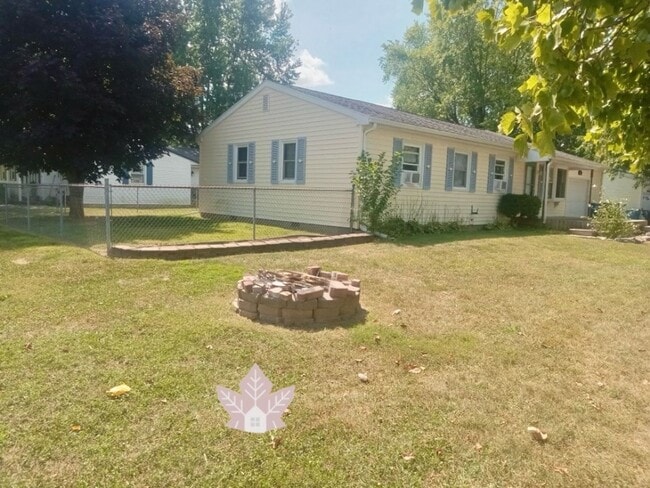 Photo - Adorable 4-Bdrm 2 bath Home in the Mississinewa Area