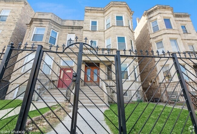 Building Photo - 6352 S Ingleside Ave Unit 3 Rental
