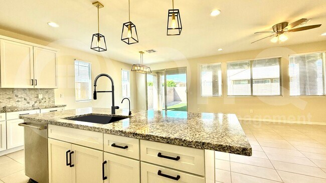 Photo - 22950 E Poco Calle