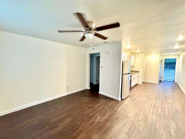 Photo - 4562 Mexicana Rd