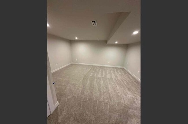 Photo - 512 Rivers Edge Dr