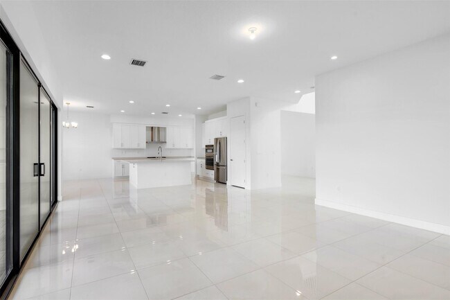 Photo - 8551 Swinley Frst Wy