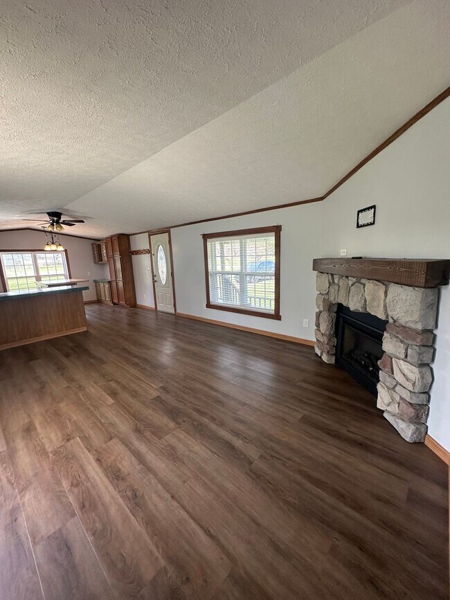 Photo - Two Bedroom Mobile Home