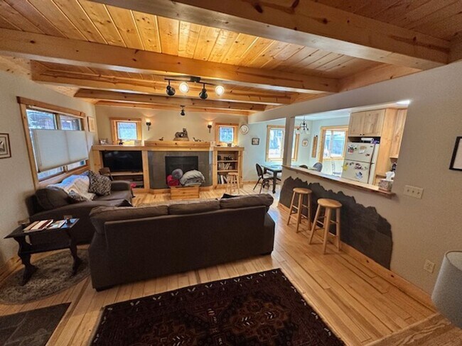 Photo - Cute 3Bd home available for a 3-6 month se...