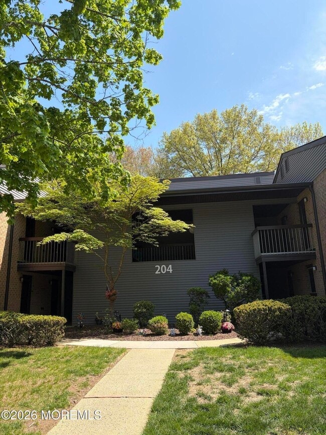 Building Photo - 204 Covered Bridge Blvd