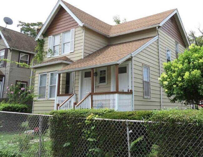 Photo - 405 Bellevue St Unit Apartment # 2
