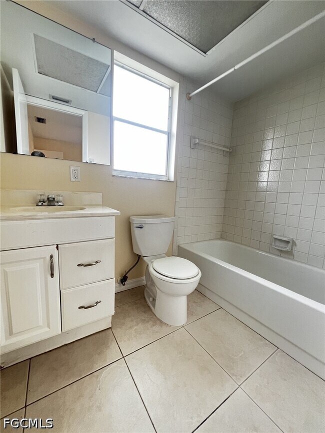Photo - 609 SE 23rd Pl