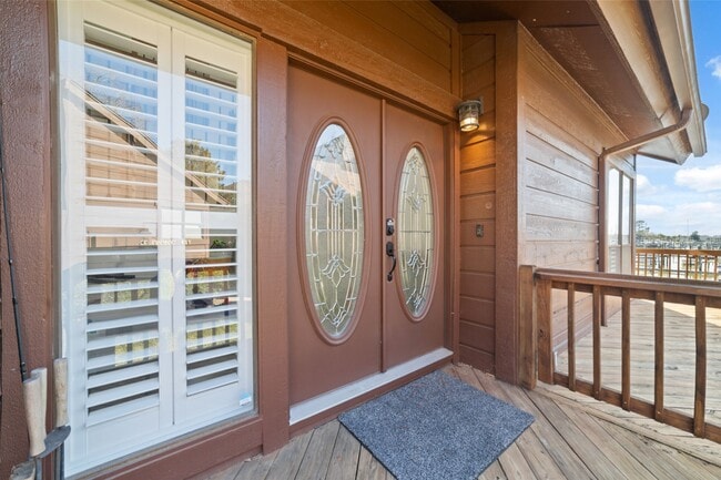 Photo - 717 Davis Rd