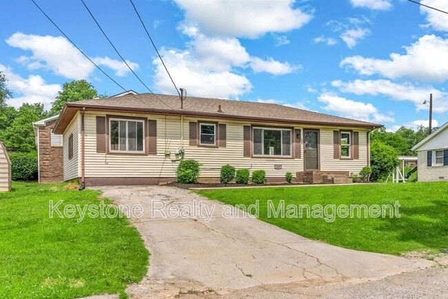 Photo - 103 Cayce Ave