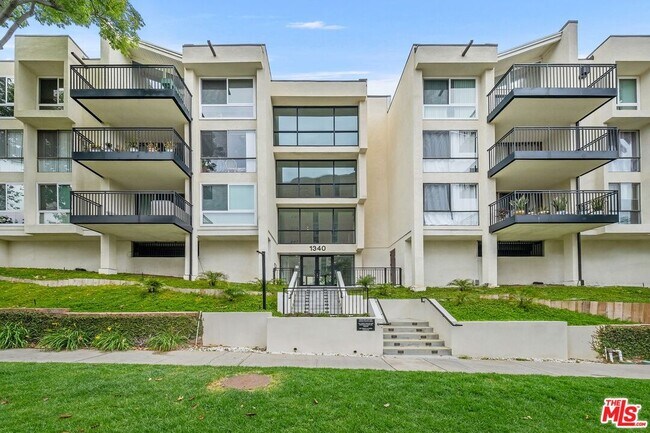 Photo - 1340 S Beverly Glen Blvd Unit 303