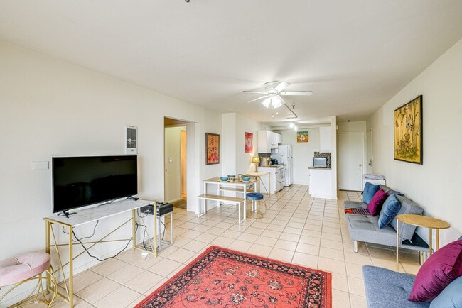 Photo - 4730 Noyes St Unidad SI FL3-ID1546389P