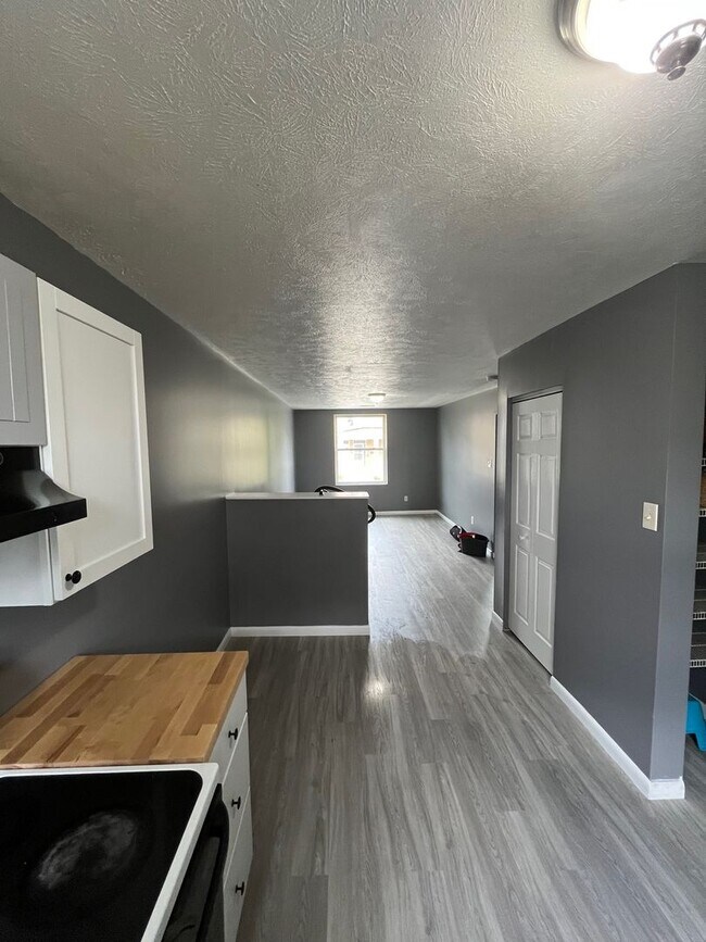 Photo - 208 McKinley St