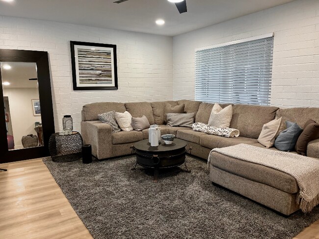 Photo - 6530 N 12th St Unit 2