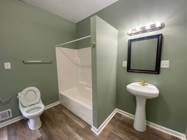 Photo - Dundalk - 3 bedrooms and 2.5 baths Available!