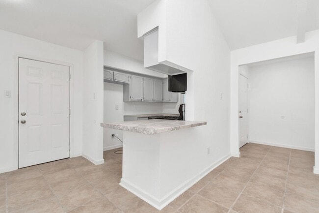 Photo - 12118 Ryewater Dr