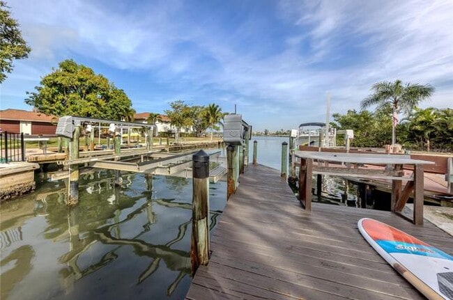 Photo - 396 Bayshore Dr