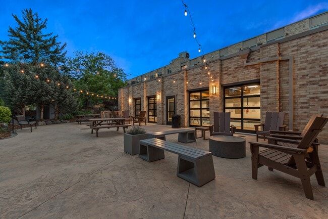 Photo - Mountainaire Apartments